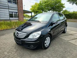 Schwarz Gebraucht 2006 Mercedes B170 Van / Kleinbus | 2.350 € (Superpreis)