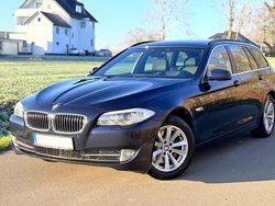 Blau Gebraucht 2010 BMW 525 Kombi | 5.700 € (Superpreis)