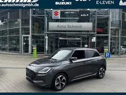 Grau Neu 2025 Suzuki Swift Comfort+ Limousine | 21.990 €
