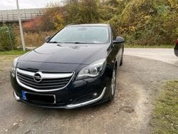 Schwarz Gebraucht 2016 Opel Insignia Kombi | 5.500 € (Superpreis)