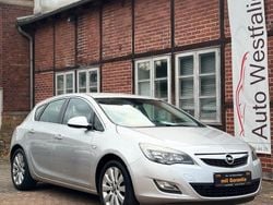 Grau Gebraucht 2009 Opel Astra Limousine | 6.399 € (Teuer)