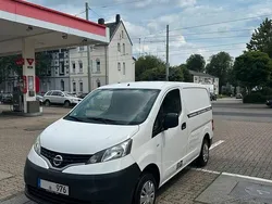 Weiß Gebraucht 2016 Nissan NV200 Van | 6.000 €