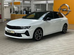 Weiß Gebraucht 2022 Opel Astra GS Line Kleinwagen | 28.700 € (Etwas zu teuer)
