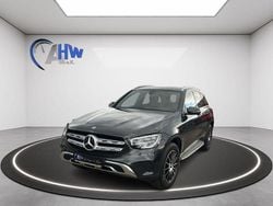 Grau Gebraucht 2019 Mercedes 200 AMG line SUV | 28.970 € (Teuer)