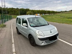 Grau Gebraucht 2012 Renault Kangoo Van / Kleinbus | 5.799 € (Etwas zu teuer)