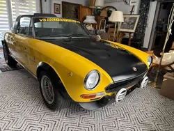 Gelb Gebraucht 1972 Fiat 124 Spider Abarth Cabrio | 24.900 €