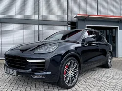 Blau Gebraucht 2014 Porsche Cayenne Turbo Chrono SUV | 46.890 € (Fairer Preis)