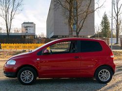 Rot Gebraucht 2008 VW Fox Kleinwagen | 2.200 € (Etwas zu teuer)