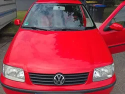 Rot Gebraucht 2000 VW Polo Kleinwagen | 1.300 € (Fairer Preis)