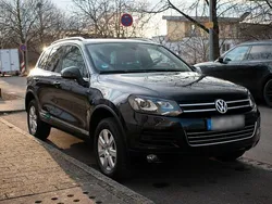 Schwarz Gebraucht 2011 VW Touareg R-line SUV | 14.999 € (Fairer Preis)