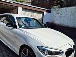 Weiß Gebraucht 2016 BMW 120 M Sport Kleinwagen | 16.800 € (Fairer Preis)