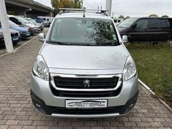 Silber Gebraucht 2016 Peugeot Partner Tepee Allure Van / Kleinbus | 11.600 € (Etwas zu teuer)