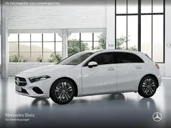 Weiß Gebraucht 2024 Mercedes A180 Advanced Limousine | 27.490 € (Guter Preis)