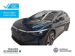 Aquamarinblau metallic Gebraucht 2024 VW ID.7 Pro Limousine | 49.950 €