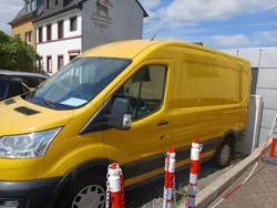 Gelb Gebraucht 2021 Ford Transit Van / Kleinbus | 14.900 € (Guter Preis)