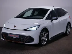 Weiß Gebraucht 2022 Cupra Born Kleinwagen | 21.996 € (Guter Preis)