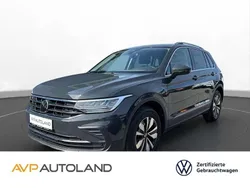 Grau Gebraucht 2024 VW Tiguan Move SUV | 29.100 € (Guter Preis)