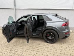 Grau Gebraucht 2025 Audi Q8 S-Line SUV | 81.500 € (Superpreis)