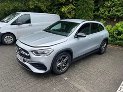 Silber Gebraucht 2021 Mercedes GLA200 SUV | 36.999 € (Etwas zu teuer)