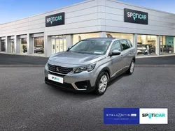 Grau Gebraucht 2020 Peugeot 5008 Active Van / Kleinbus | 19.885 € (Guter Preis)