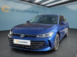 Blau Gebraucht 2025 VW Passat Kombi | 39.449 € (Superpreis)
