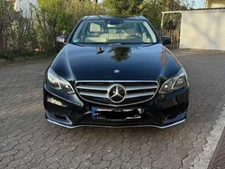 Schwarz Gebraucht 2014 Mercedes E400 AMG Limousine | 20.990 € (Fairer Preis)