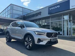 Silber Gebraucht 2024 Volvo XC40 Plus SUV | 41.600 € (Etwas zu teuer)