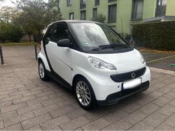 Weiß Gebraucht 2012 Smart ForTwo Coupé Coupé | 3.390 € (Guter Preis)