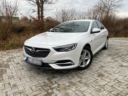 Weiß Gebraucht 2019 Opel Insignia Sport Limousine | 12.990 € (Fairer Preis)