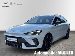 Weiss Gebraucht 2024 Cupra Leon Kombi | 30.789 € (Fairer Preis)