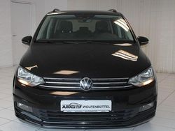 Schwarz Gebraucht 2022 VW Touran Comfortline Van / Kleinbus | 20.990 € (Fairer Preis)