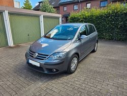 Grau Gebraucht 2006 VW Golf Plus Trendline Van / Kleinbus | 6.000 € (Teuer)