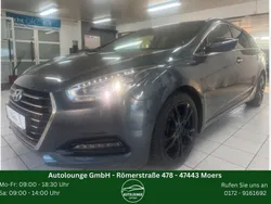 Grau Gebraucht 2017 Hyundai i40 Premium Kombi | 15.700 € (Fairer Preis)