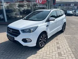 Weiß Gebraucht 2018 Ford Kuga ST-Line SUV | 19.995 € (Teuer)