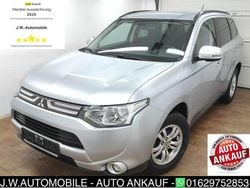 Silber Gebraucht 2013 Mitsubishi Outlander Invite SUV | 7.999 € (Fairer Preis)