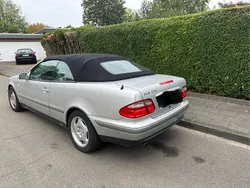 Silber Gebraucht 1998 Mercedes CLK230 Cabrio | 4.900 €