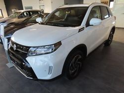 Weiß Gebraucht 2025 Suzuki Vitara Comfort+ SUV | 24.990 € (Fairer Preis)