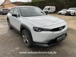 Weiß Gebraucht 2020 Mazda MX30 Comfort SUV | 14.990 € (Fairer Preis)