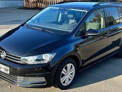 Schwarz Gebraucht 2016 VW Touran Comfortline Van / Kleinbus | 15.400 € (Guter Preis)