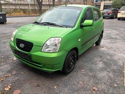 Grün Gebraucht 2005 Kia Picanto Kleinwagen | 2.450 € (Etwas zu teuer)