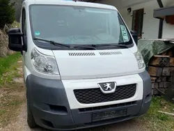 Weiß Gebraucht 2010 Peugeot Boxer Van | 4.400 € (Fairer Preis)