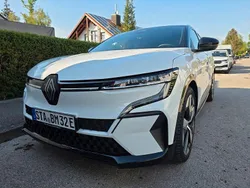 Weiß Gebraucht 2022 Renault Mégane Techno Limousine | 22.000 € (Guter Preis)