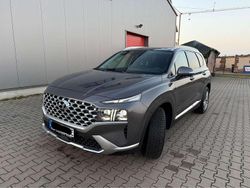 Grau Gebraucht 2021 Hyundai Santa Fe Prime SUV | 31.000 € (Etwas zu teuer)
