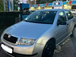 Silber Gebraucht 2007 Skoda Fabia Limousine | 1.500 € (Guter Preis)