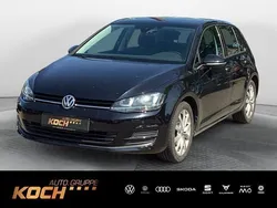 Deep black perleffekt Gebraucht 2016 VW Golf VII Comfortline Limousine | 16.560 € (Teuer)