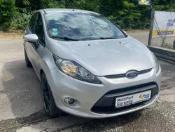 Silber Gebraucht 2012 Ford Fiesta Champions Edition Kleinwagen | 4.450 € (Guter Preis)