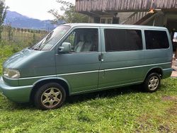 Grün Gebraucht 2002 VW Multivan Van | 6.999 €
