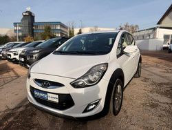 Weiß Gebraucht 2015 Hyundai ix20 Kleinwagen | 5.999 € (Fairer Preis)