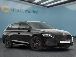Schwarz Neu 2025 Skoda Octavia RS Kombi | 39.449 € (Fairer Preis)