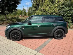 Grün Gebraucht 2018 Mini One Countryman SUV | 15.990 € (Fairer Preis)
